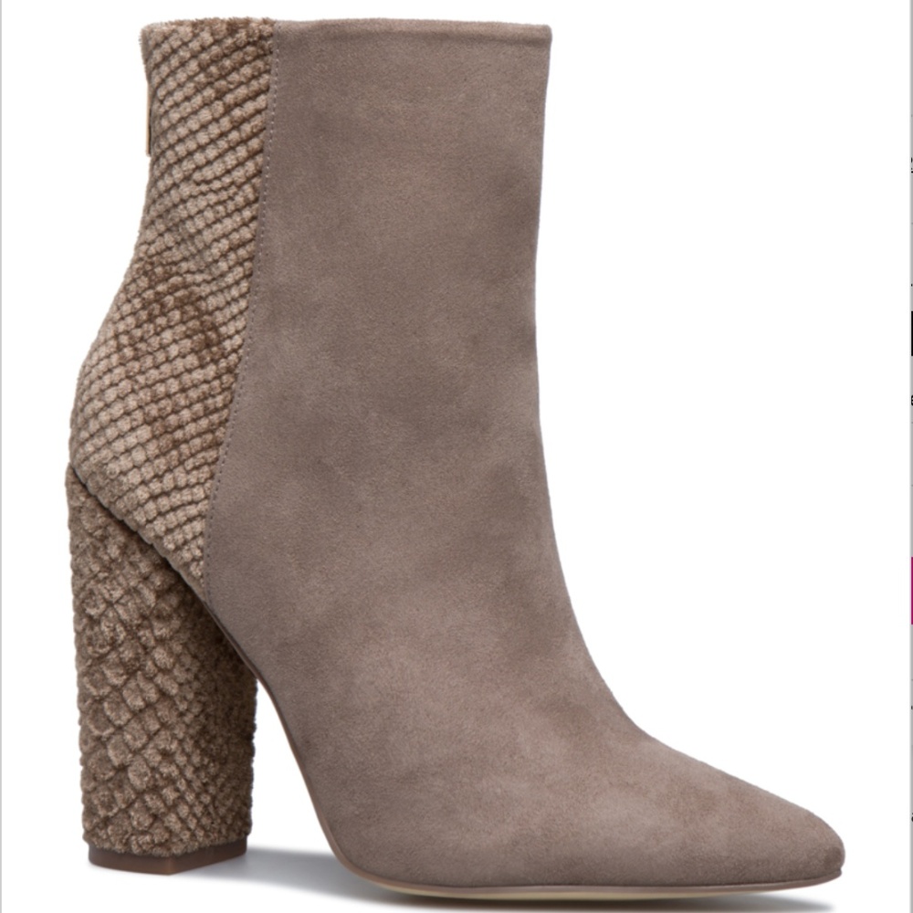 ShoeDazzle QIMMA BLOCK HEEL BOOTIE Tan S-8 NWOT